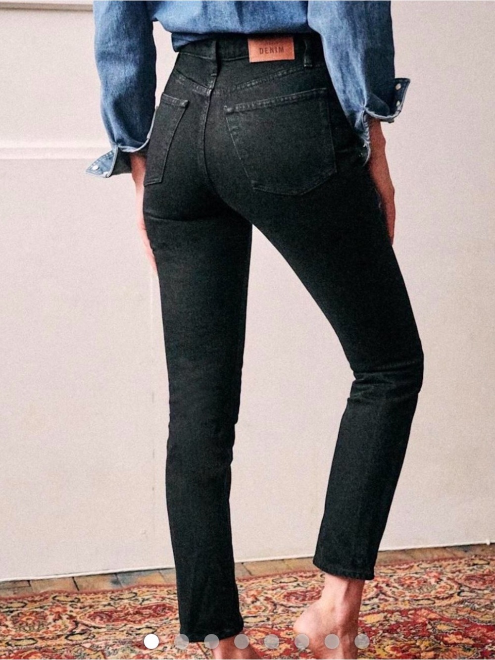 NWT High-Rise Slim Fit Women’s Jeans - Black